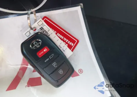 2023 Toyota Corolla Se из США, поврежденный, VIN 5YFS4MCE3PP162314